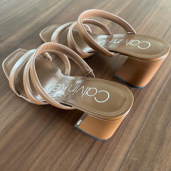 Never used Calvin Klein brown heels. Size 9. - Picture 2 of 2